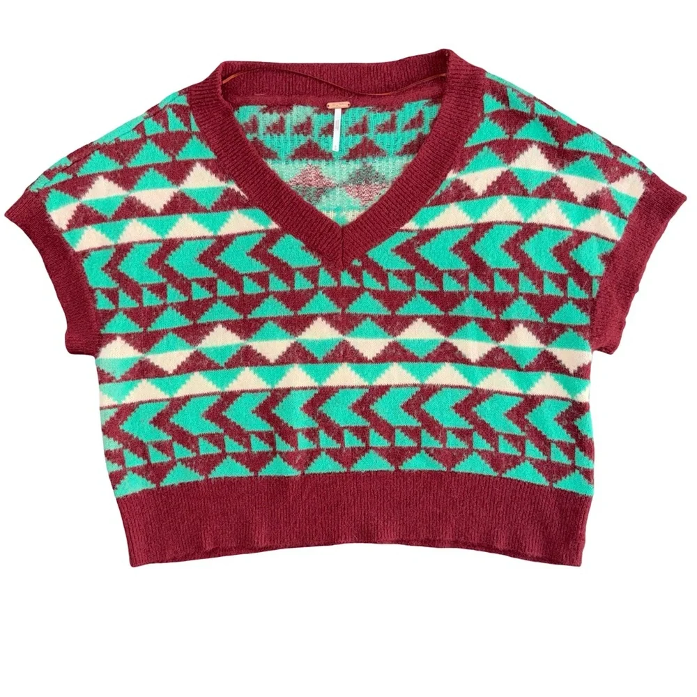 Free people Geometric‎ Patterned V-Neck Sweater - Green and Burgundy M